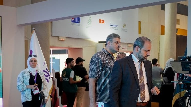 جرّب أن تكون مذيعاً: جناح الهيئة يفتح كواليس الإعلام لزوار معرض دمشق الدولي